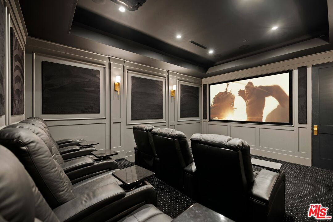 833 N Sierra Bonita Ave