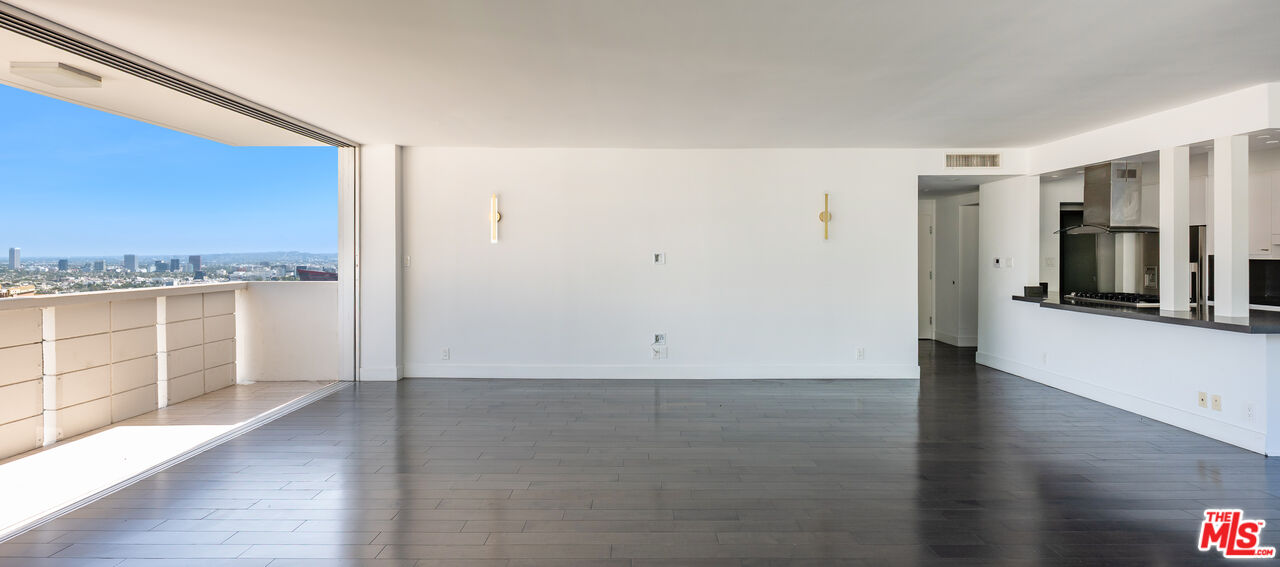 8787 Shoreham Dr Unit: 604