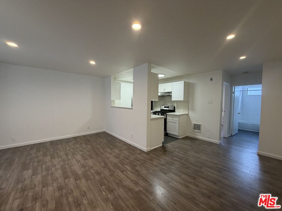 1531 Detroit St Unit: 104
