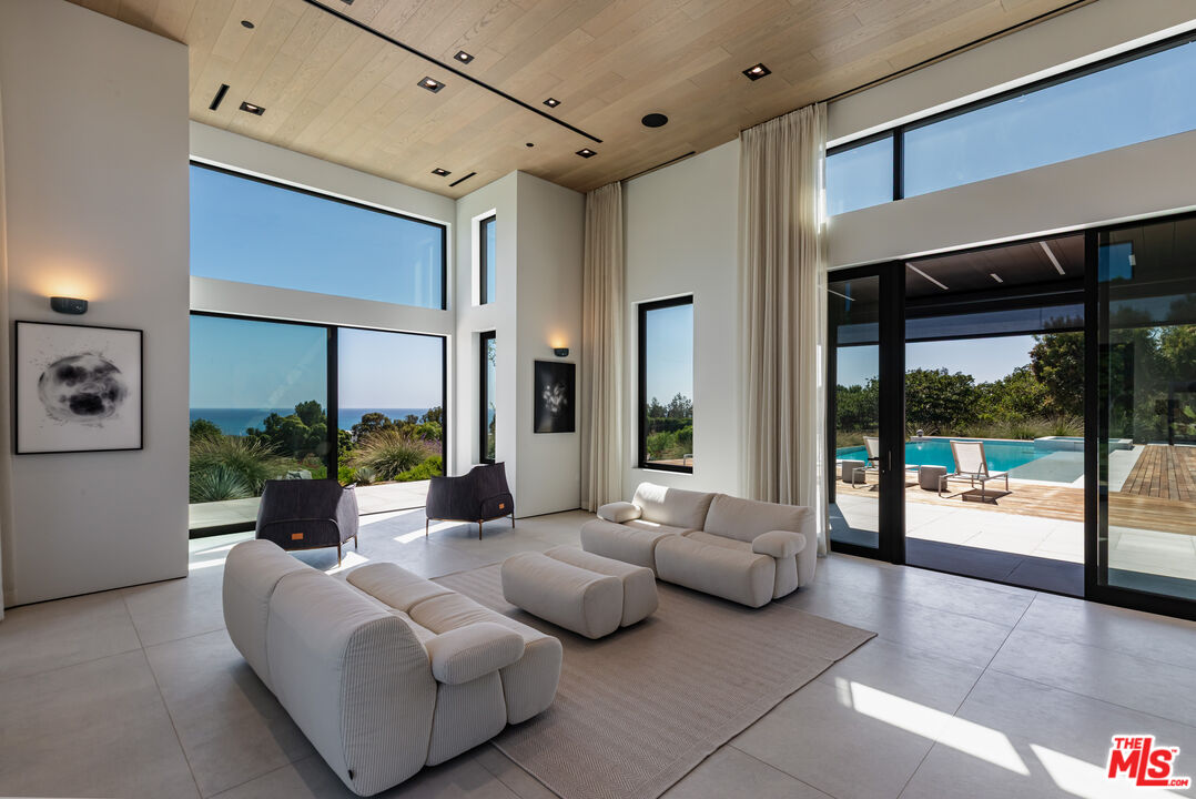 27715 Pacific Coast Hwy
