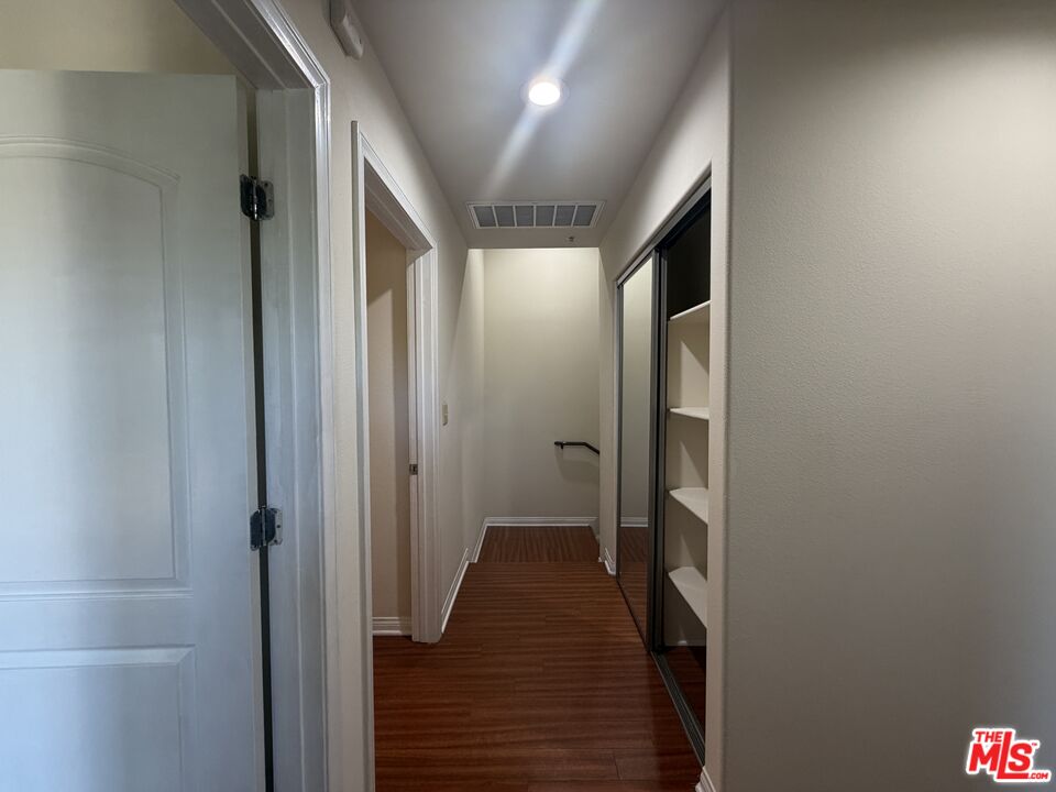 15024 Magnolia Blvd Unit: 101
