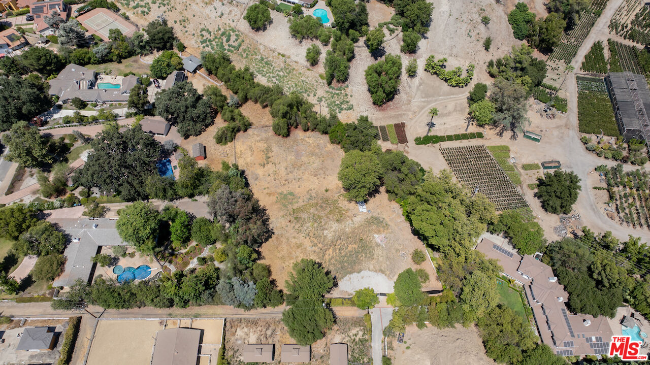 23621 Long Valley Rd