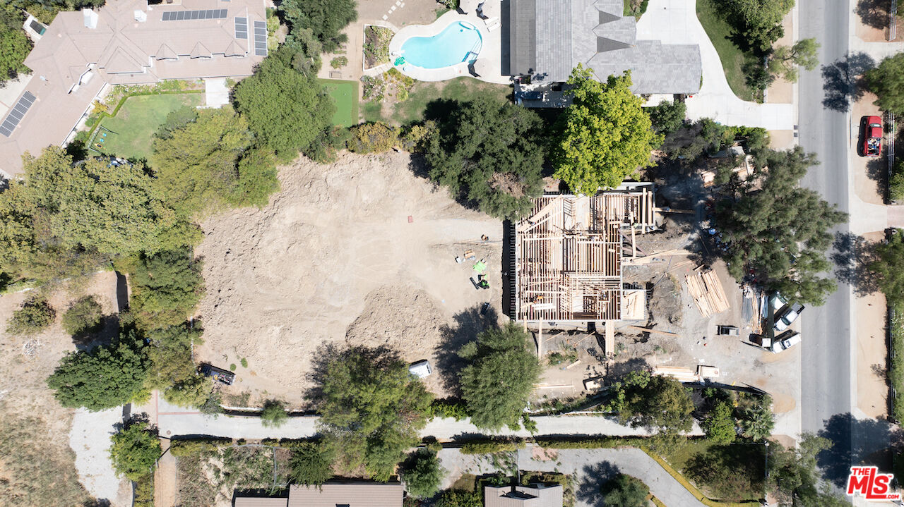 23621 Long Valley Rd