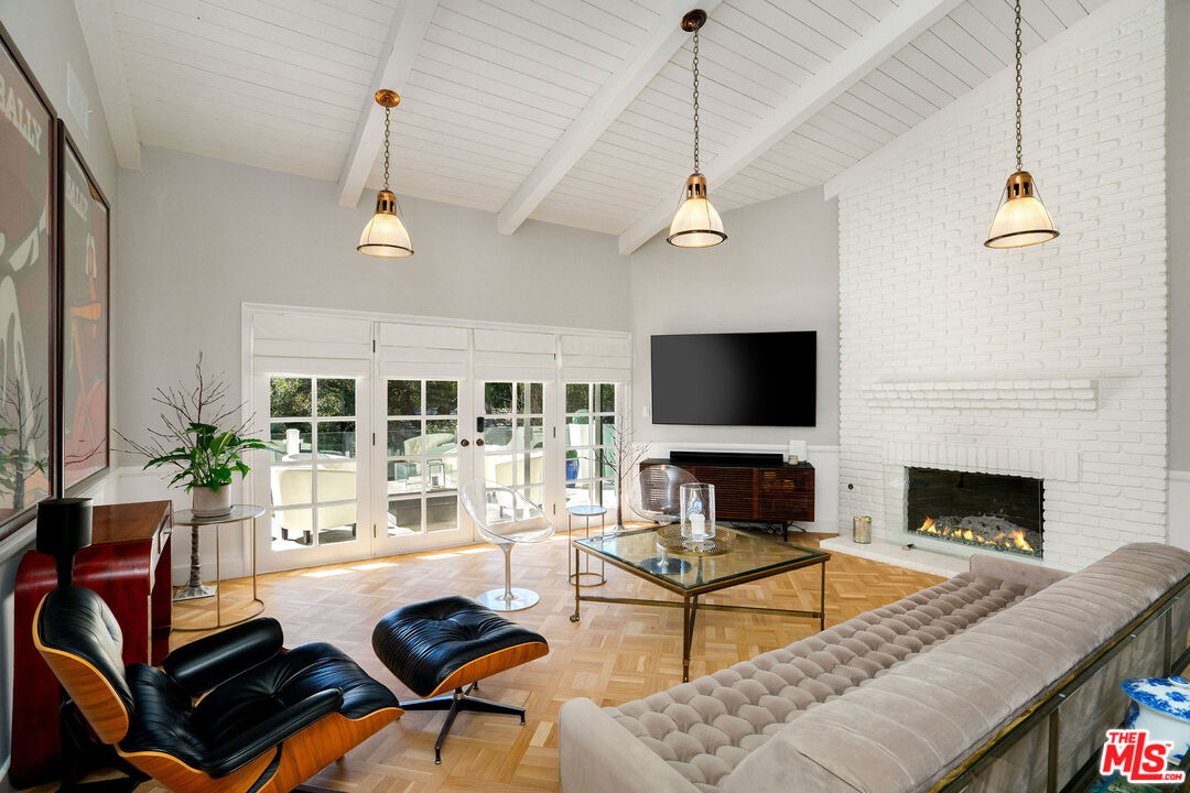 5420 Indian Trail Ct