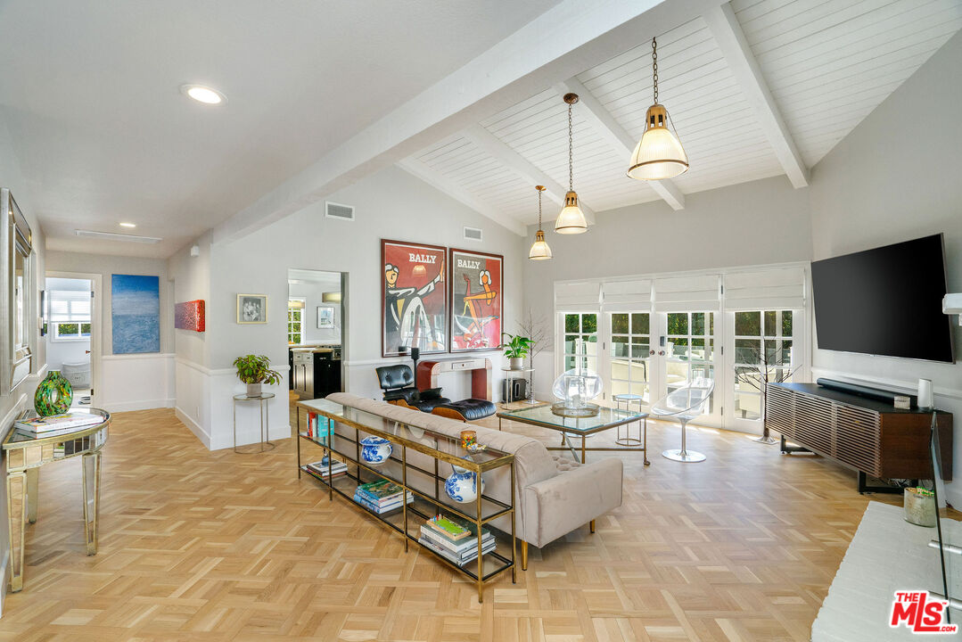 5420 Indian Trail Ct