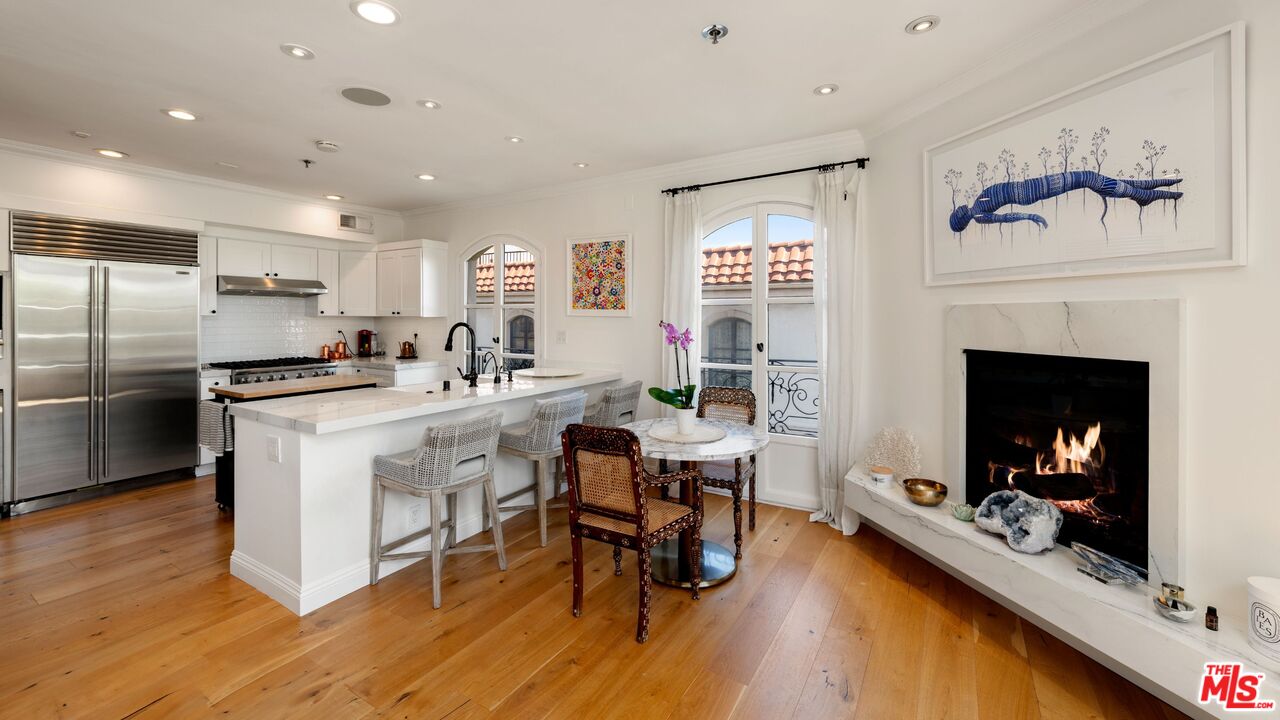 9249 Burton Way Unit: 501