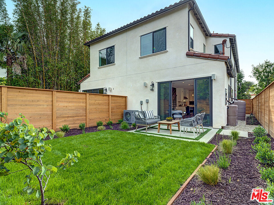 1278 Meadowbrook Ave