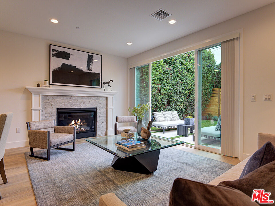 1419 S Sierra Bonita Ave