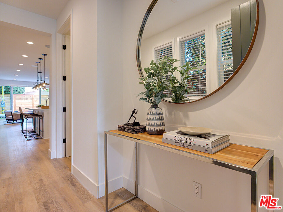 1419 S Sierra Bonita Ave