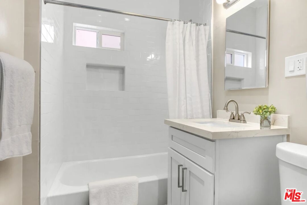 1419 S Sierra Bonita Ave