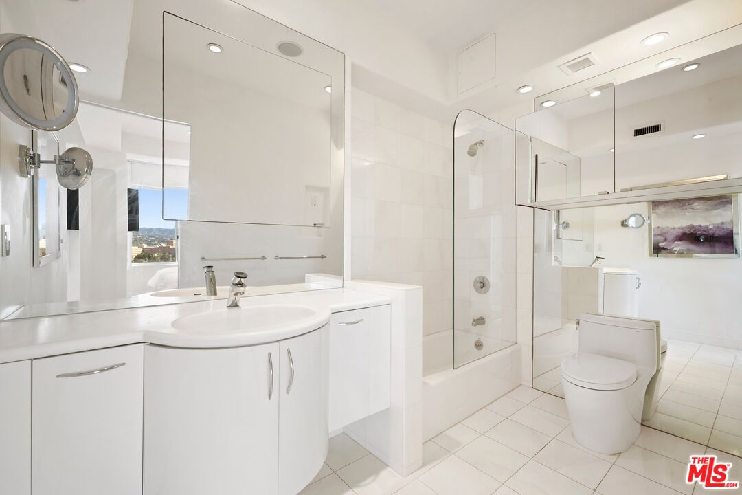 10501 Wilshire Blvd Unit: 2201