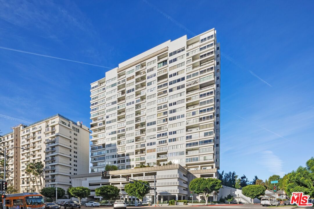 10501 Wilshire Blvd Unit: 2201