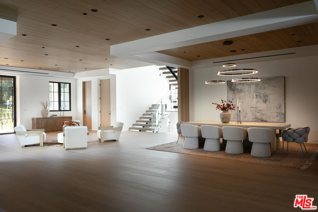 23615 Long Valley Rd