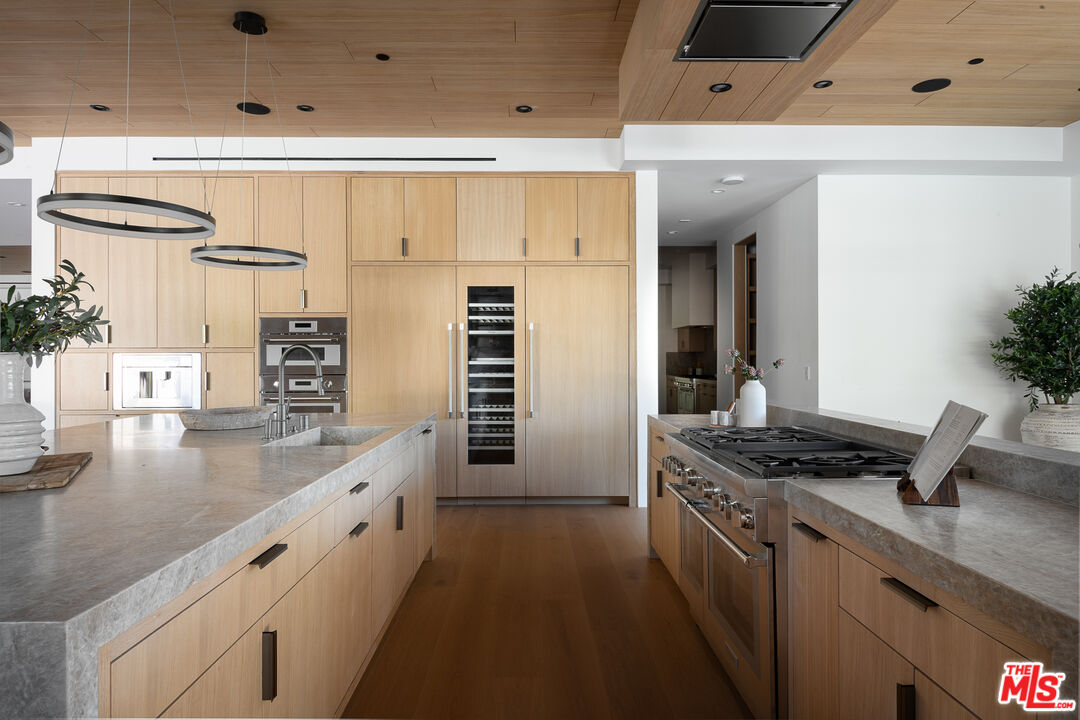 23615 Long Valley Rd