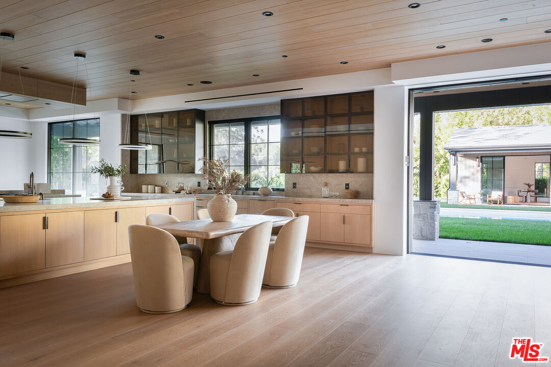 23615 Long Valley Rd