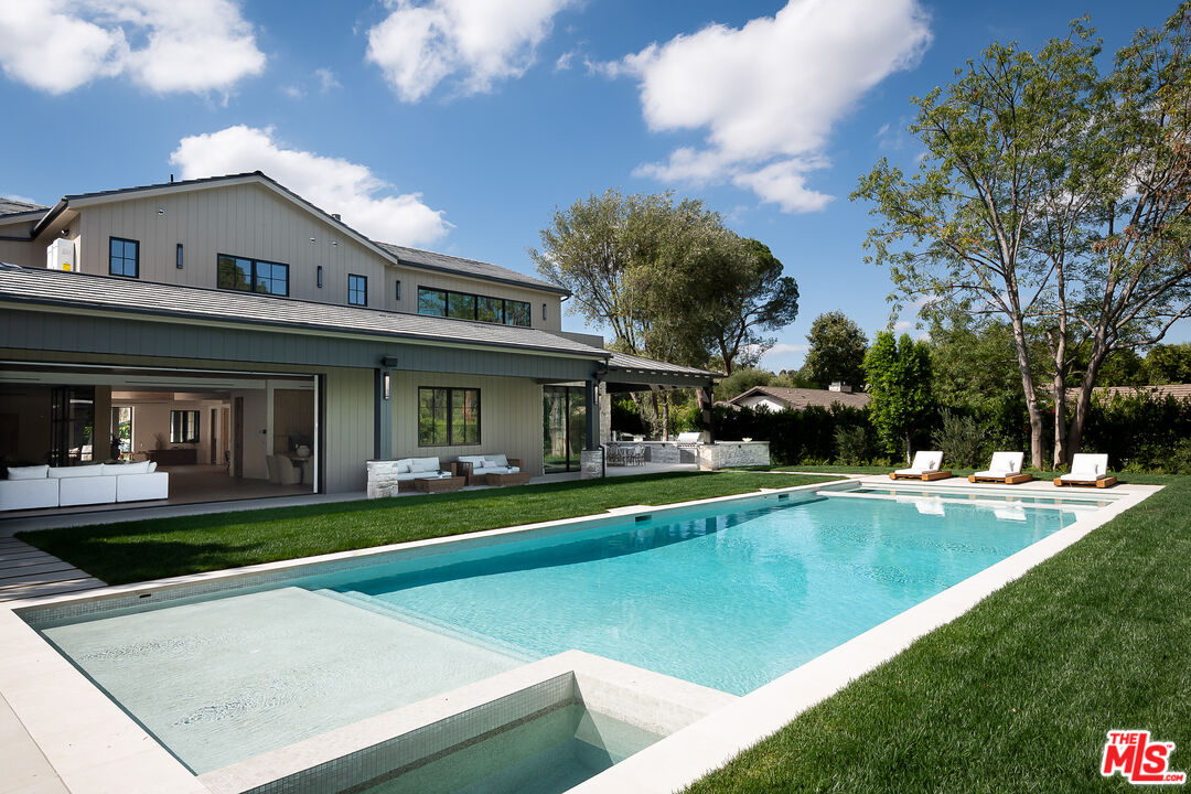 23615 Long Valley Rd