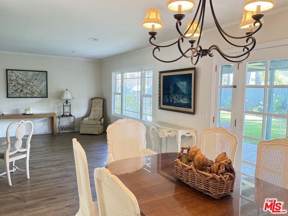 30556 Rainbow View Dr