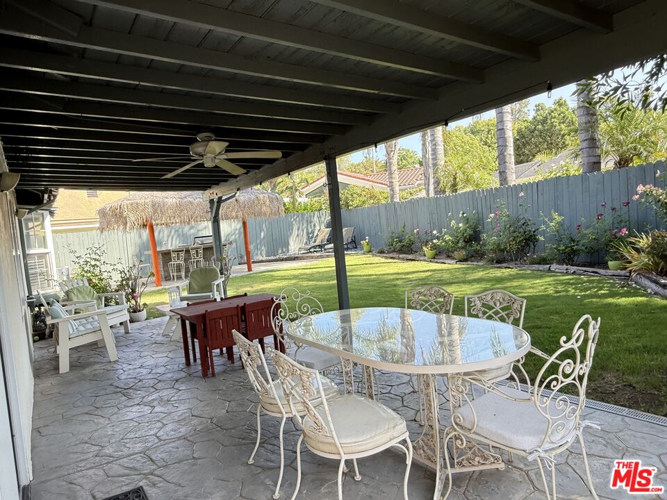 30556 Rainbow View Dr