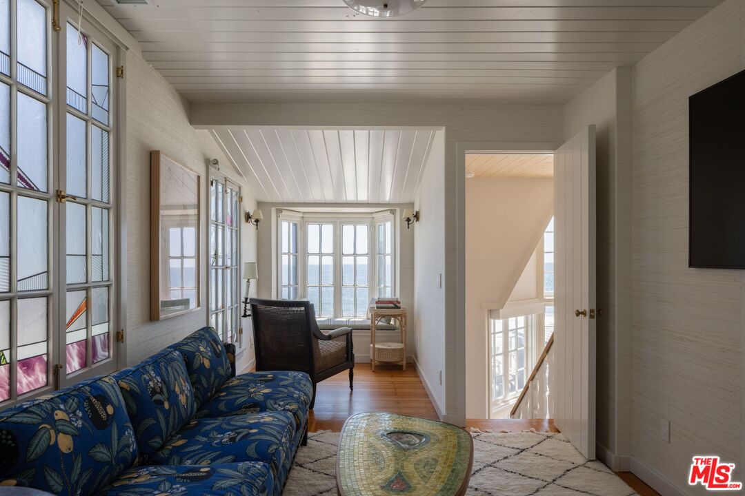 23708 Malibu Colony Rd