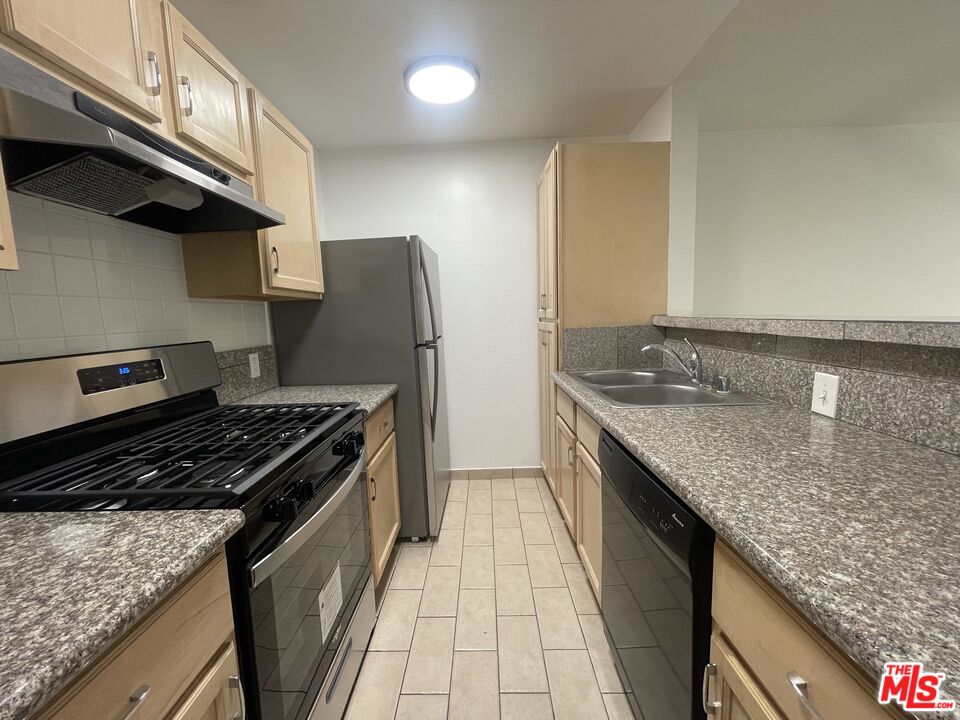 1531 Detroit St Unit: 103