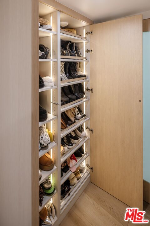 10501 Wilshire Blvd Unit: 2209