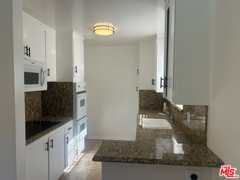 1440 Reeves St Unit: 108