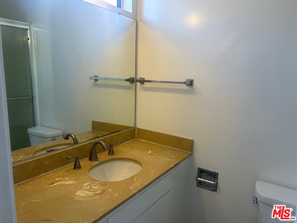 1440 Reeves St Unit: 103