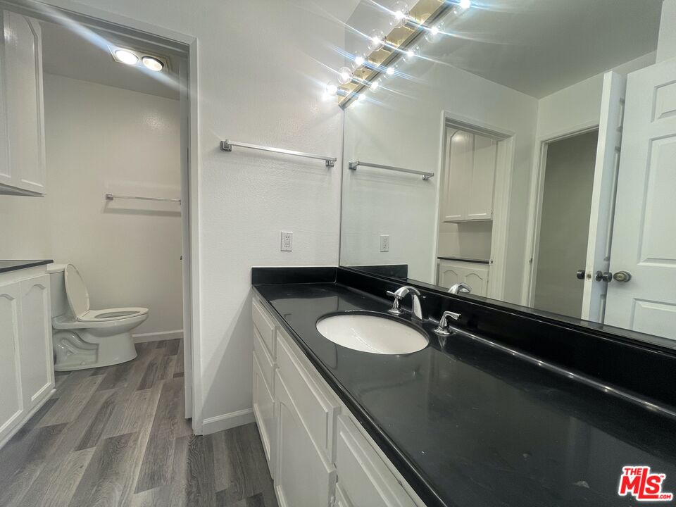 1338 N Sierra Bonita Ave Unit: 102