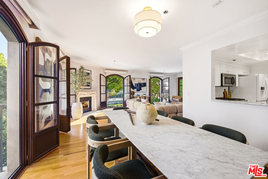 9249 Burton Way Unit: 301