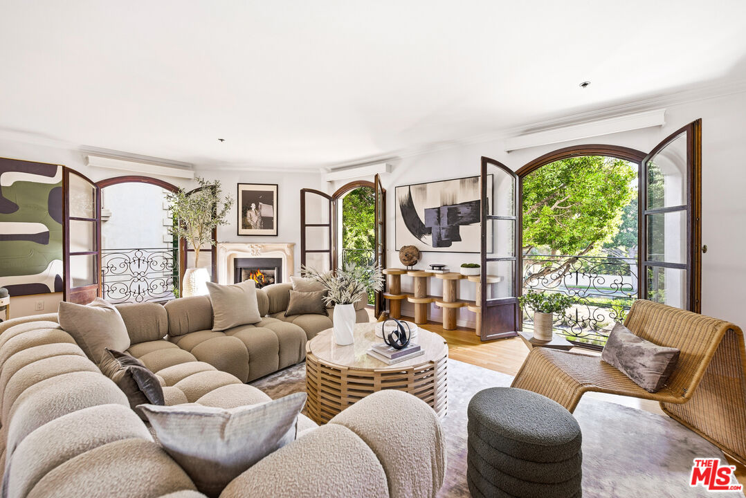 9249 Burton Way Unit: 301