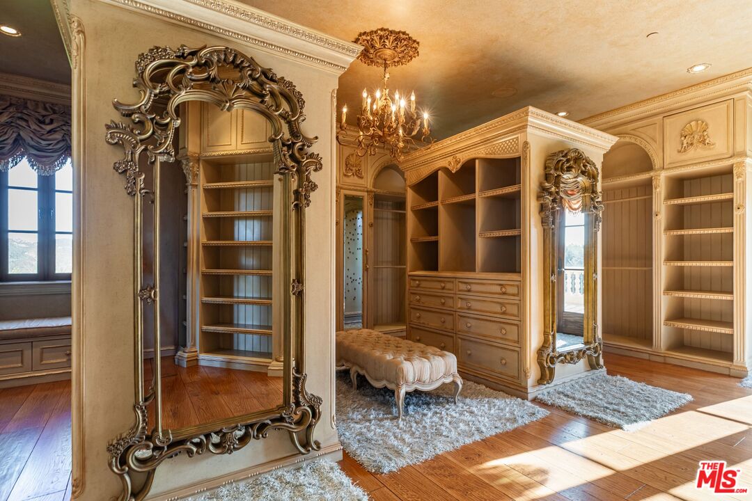 25305 Prado De La Felicidad