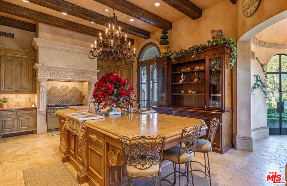 25305 Prado De La Felicidad