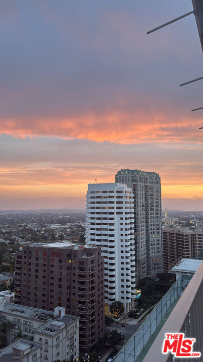 10501 Wilshire Blvd Unit: 2209