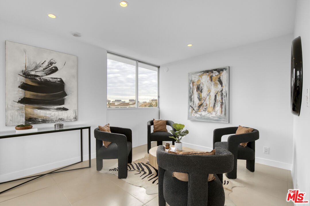 2170 Century Park Unit: 912