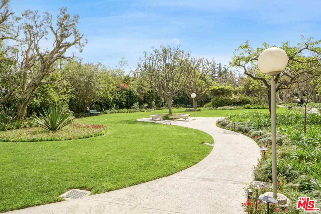 2170 Century Park Unit: 912