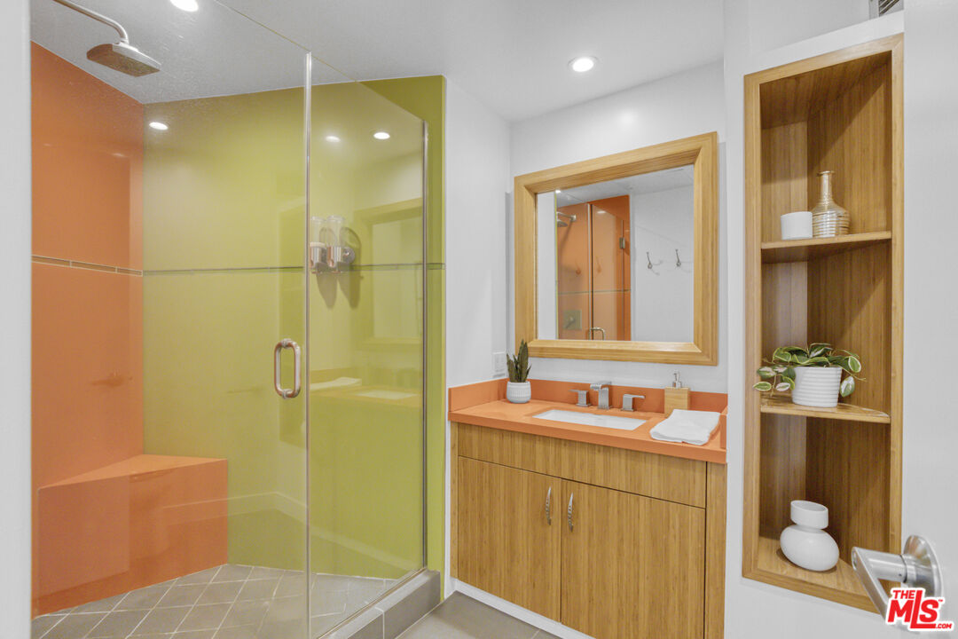 2170 Century Park Unit: 912