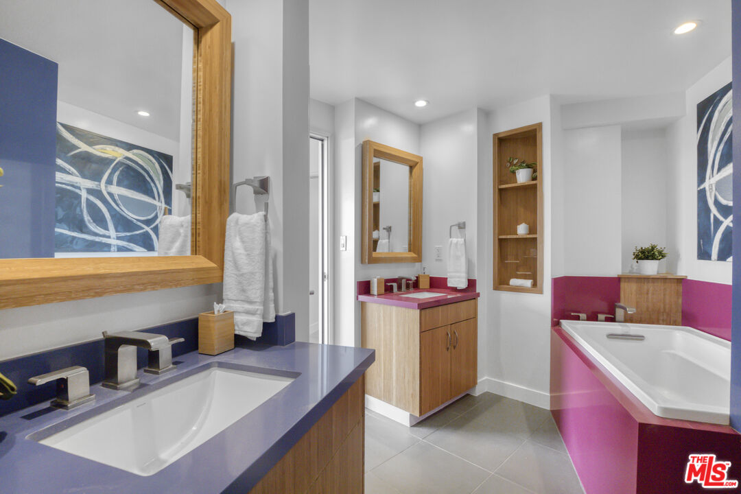 2170 Century Park Unit: 912