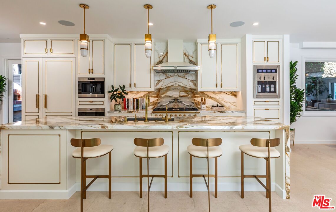 27228 Escondido Beach Rd