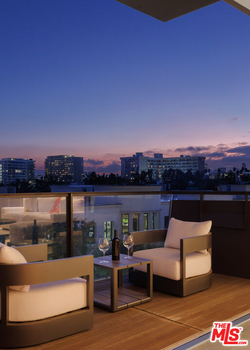 8899 Beverly Blvd Unit: 6G