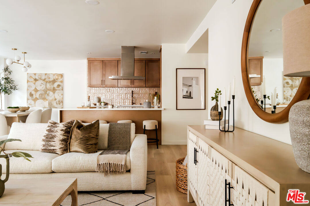 10701 Wilshire Blvd Unit: 306