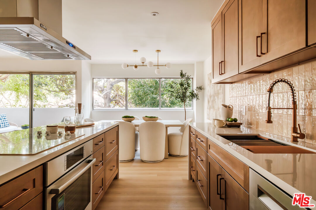 10701 Wilshire Blvd Unit: 306