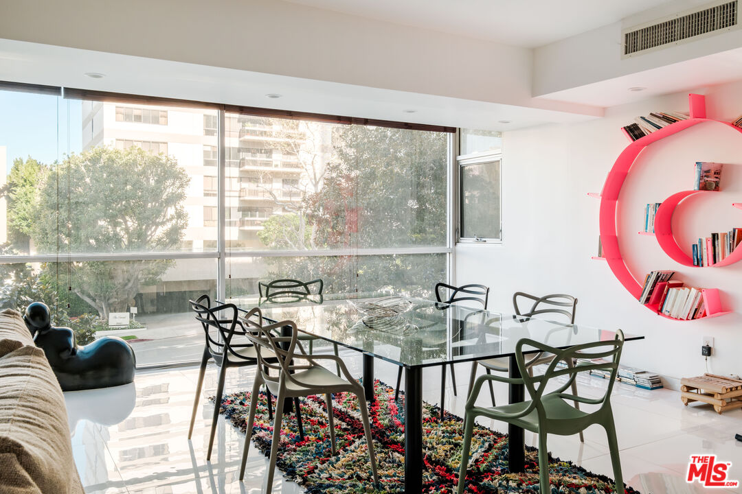 10450 Wilshire Blvd Unit: 2G