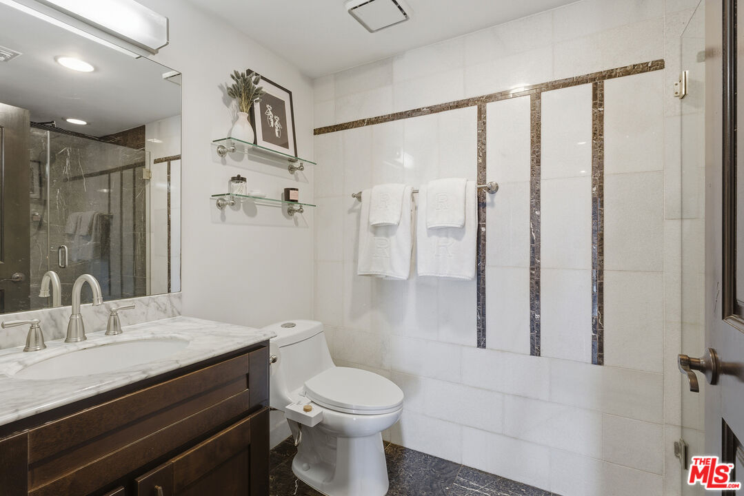 500 N Orlando Ave Unit: 104