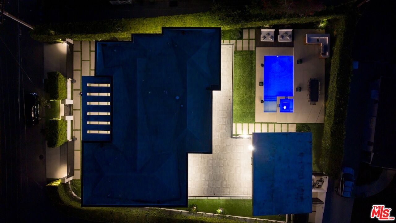 4049 Coldwater Canyon Ave