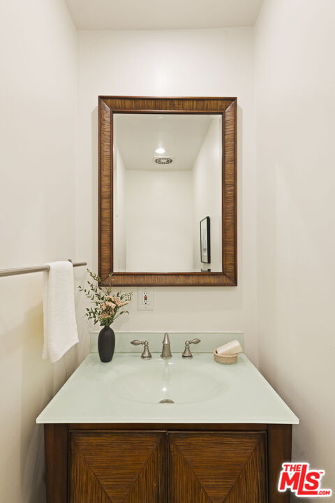 1659 Franklin St Unit: 6
