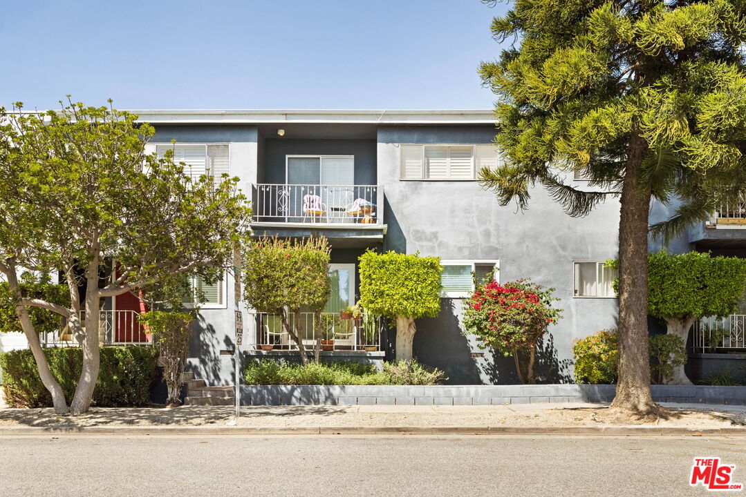 1659 Franklin St Unit: 6