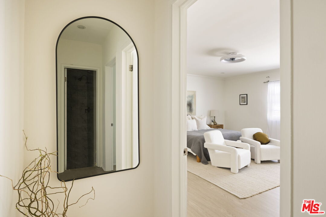 1659 Franklin St Unit: 6