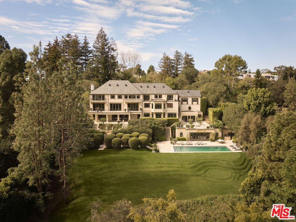 10790 Bellagio Rd