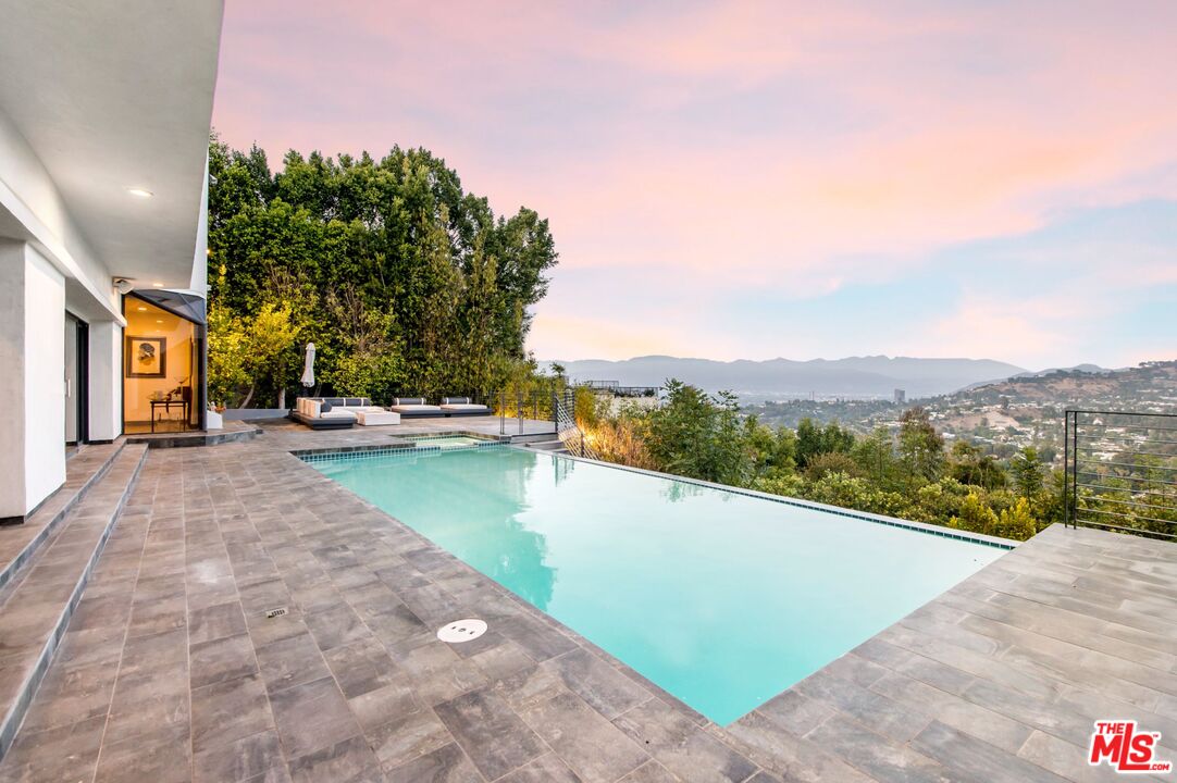 11955 Pinnacle Pl