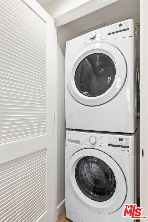 1414 S Beverly Dr Unit: 401